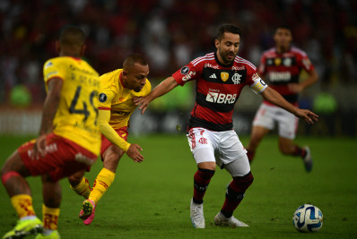 Everton Ribeiro nega ‘preferência’ do Flamengo por mata-mata: ‘Sabemos que não é verdade’