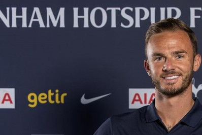 Tottenham anuncia contratação do meia James Maddison