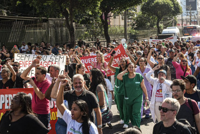 Setor de enfermagem inicia paralisação de 48h com ato no Centro