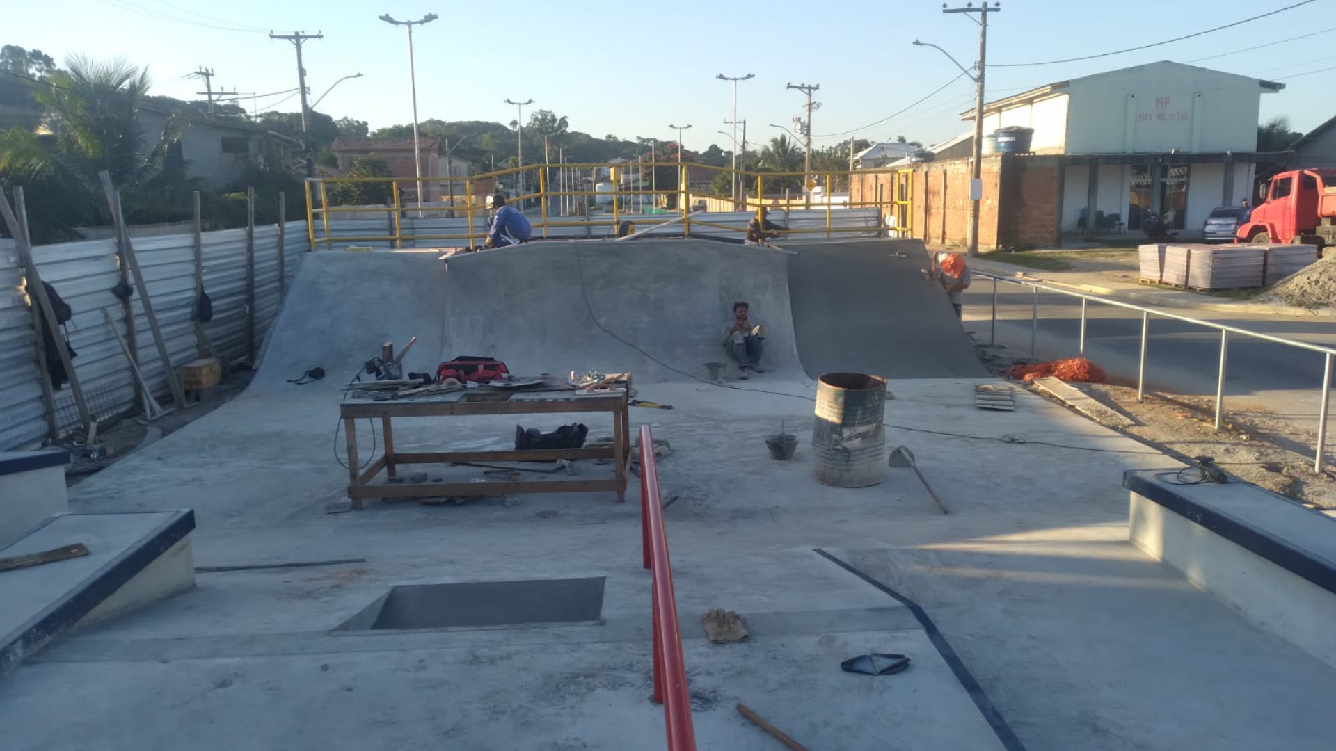 Prefeitura de Saquarema está construindo uma nova pista de skate street no bairro da Turfa - Divulgação/Prefeitura de Saquarema