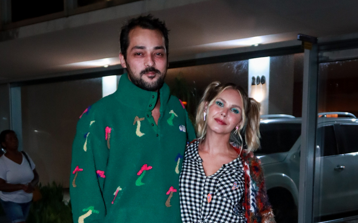 Eduardo Sterblitch e Louise D'Tuani