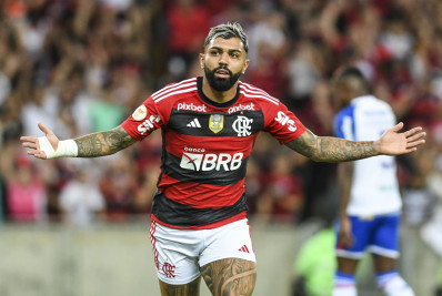Gabi faz gol histórico, e Flamengo vence o Fortaleza no Maracanã