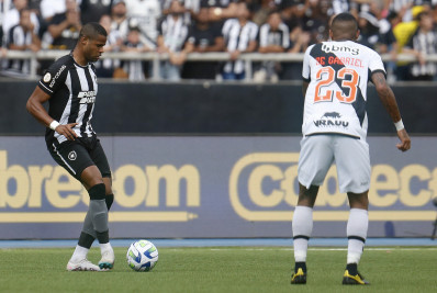 Botafogo e Vasco recebem convite da Ferj para definir árbitro do clássico