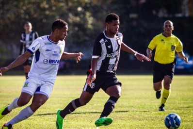 Resende vence Santo André e fica a dois pontos do G4 na Série D