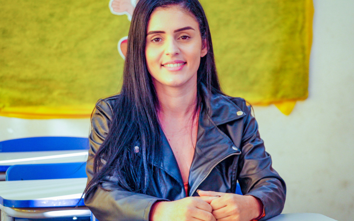 Tha&iacute;s Souza Barbosa mora em Serop&eacute;dica e est&aacute; otimista em seu primeiro processo seletivo p&uacute;blico