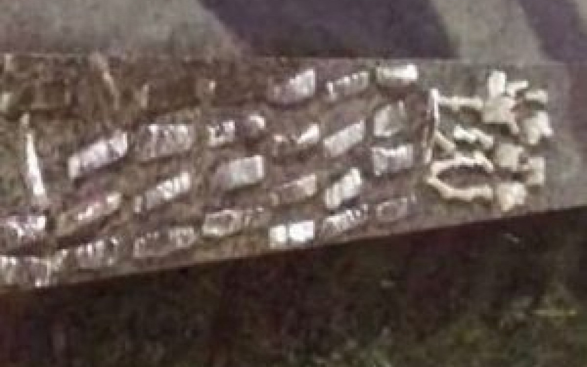 PM prende dois acusados de tr&aacute;fico de drogas em Cabo Frio
