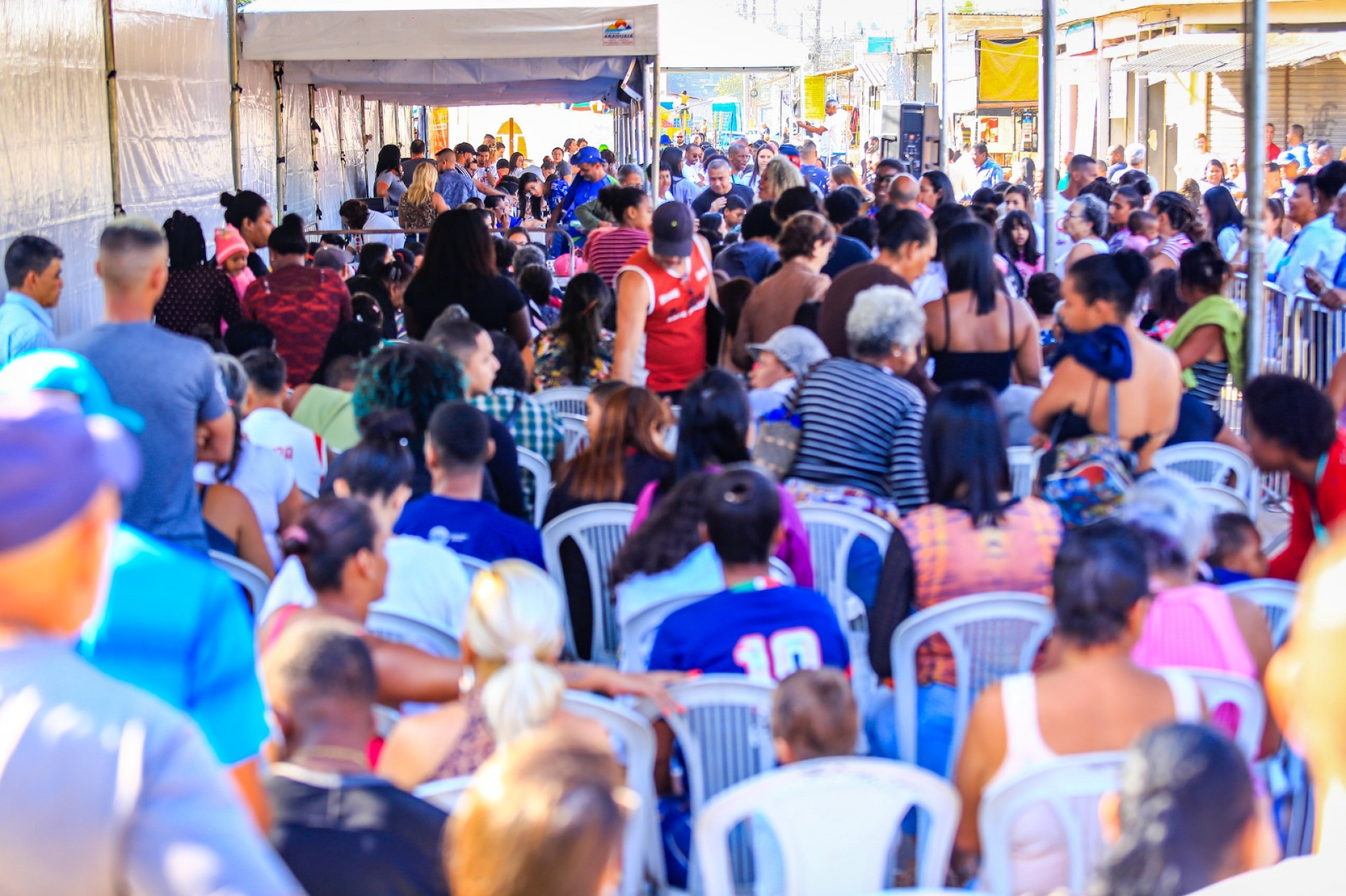 Com uma s&eacute;rie de servi&ccedil;os gratuitos, a a&ccedil;&atilde;o social do Roseiral atendem mais de mil pessoas - Rafael Barreto / PMBR