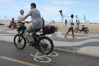 Definir locais de circulação de ciclomotores caberá a cidades