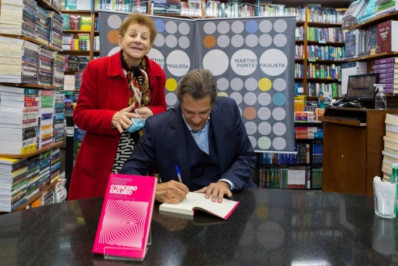 Mãe do ministro Fernando Haddad morre em São Paulo, aos 85 anos