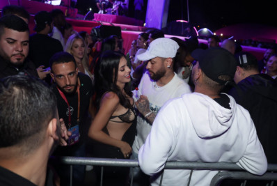 Neymar se diverte com Bruna Biancardi, Ludmilla e Vini Jr. no 'Tardezinha'