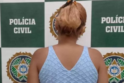 Mulher é presa em Araruama acusada de tráfico de drogas e roubo