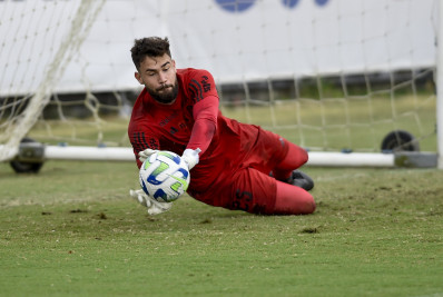 Matheus Cunha exalta trabalho de Sampaoli e vê disputa 'sem vaidade' no Flamengo: 'Queremos o melhor'