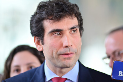 Senado aprova Gabriel Galípolo para diretor de Política Monetária do BC