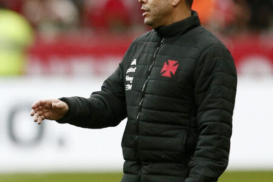 Vasco anuncia a saída de preparador físico
