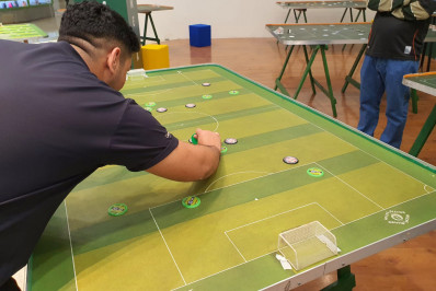 Caxias Shopping recebe campeonato de futebol de mesa
