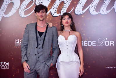 Giovanna Grigio e Bruno Montaleone lançam o filme 'Perdida' em São Paulo