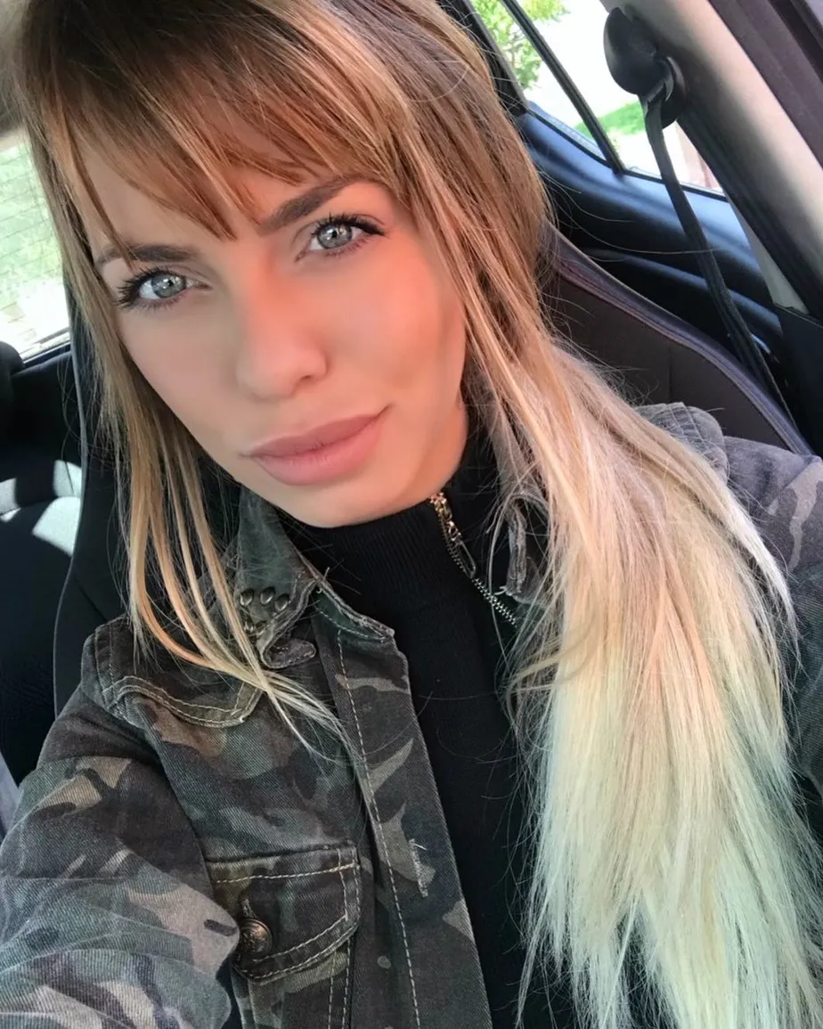 Ex-atriz porn&ocirc; uruguaia M&iacute;a Etcheverr&iacute;a, de 28 anos, foi presa por suspeita de tr&aacute;fico internacional de drogas