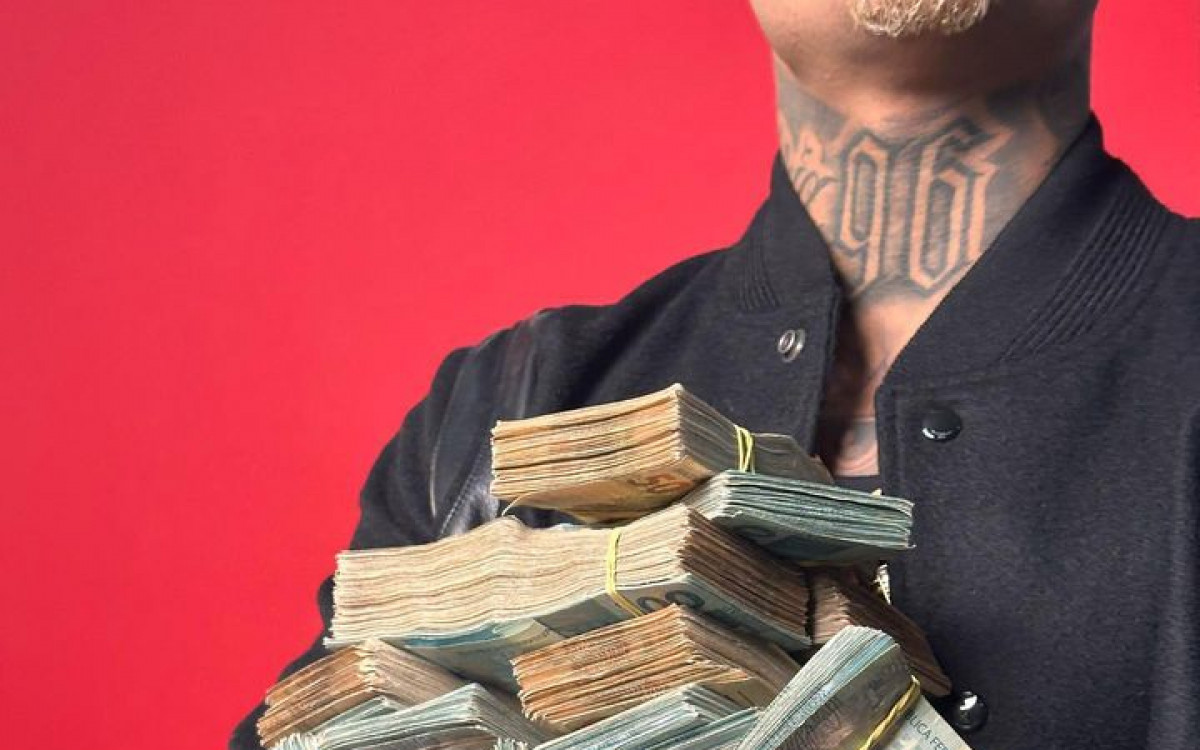 MC Cabelinho exibe riqueza em seu Instagram