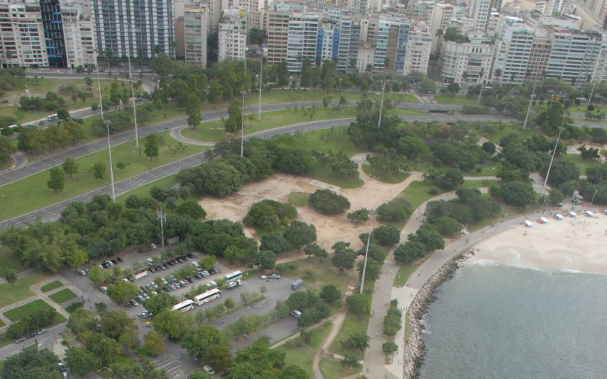 Praias do Flamengo e Botafogo entre 2010 e 2013 com &aacute;guas polu&iacute;das - Olhoverde/Moscatelli