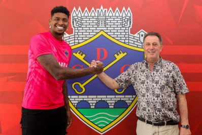 Clube português anuncia a contratação de Hugo Souza, ex-Flamengo