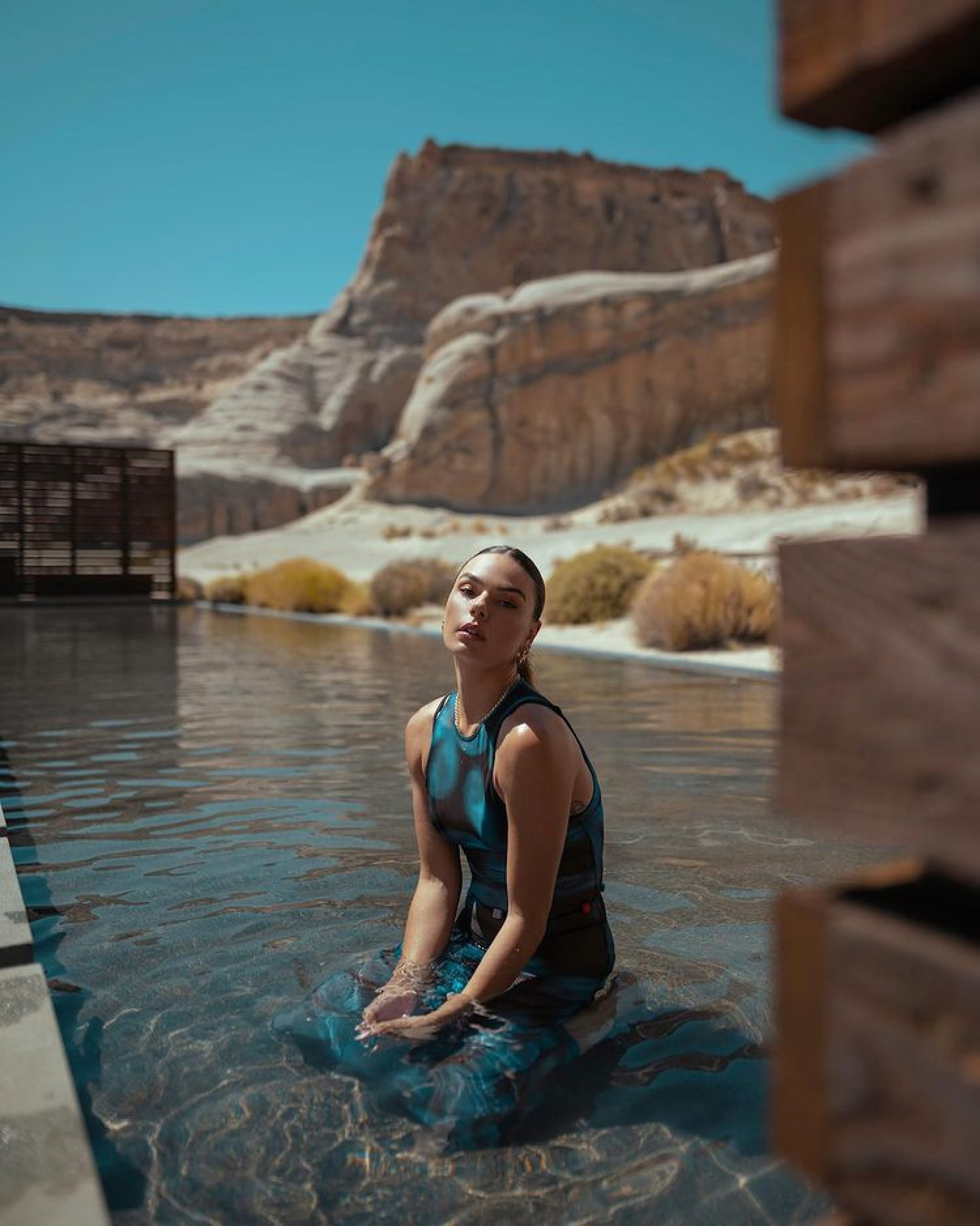 Isis Valverde chama atenção com look transparente em ensaio - Reprodução/Instagram/Higor Almeida