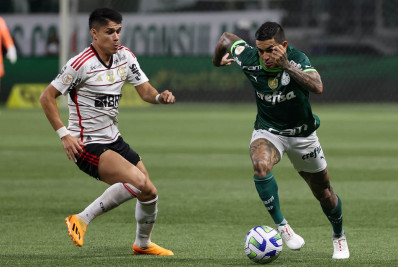 Destaque do Palmeiras, Dudu sofre lesão ligamentar e não joga mais em 2023