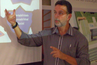 Gestor de carreiras e professor da Faetec/Paiol alerta quanto ao erro de fazer ‘fofoca’ no trabalho