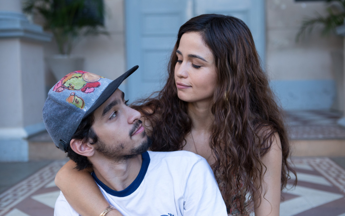 Melina é mãe de Samuca em \'Derrapada\'