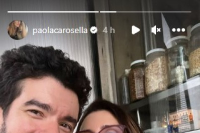 Paola Carosella publica momento raro ao lado do namorado