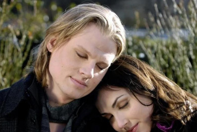 Jeffrey Carlson, 1º ator a fazer personagem trans na TV dos EUA, morre aos 48 anos