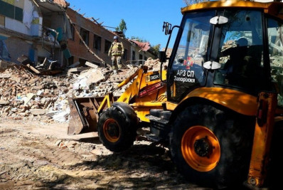 Ataque russo contra centro de ajuda humanitária deixa quatro mortos na Ucrânia