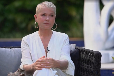 Xuxa ganha título de 'Barbie brasileira' em jornal americano e diz: 'Não quero mais ser boneca'