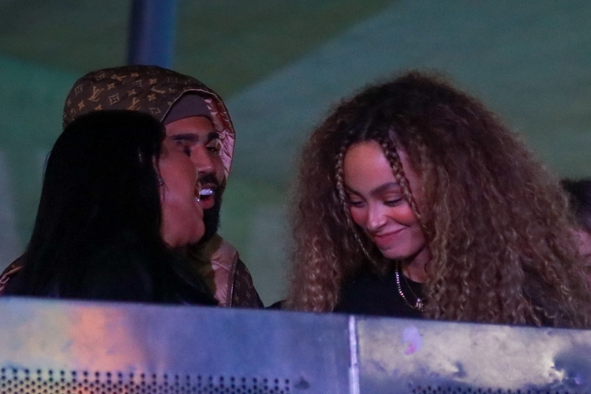 Gabigol conversa com Julia Rodrigues, affair de Vini Jr. - Victor Chapetta / Agnews