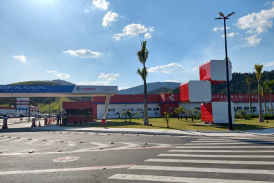 Criança sobrevivente do ataque a tiros em Maricá vai receber alta do CTI nos próximos dias