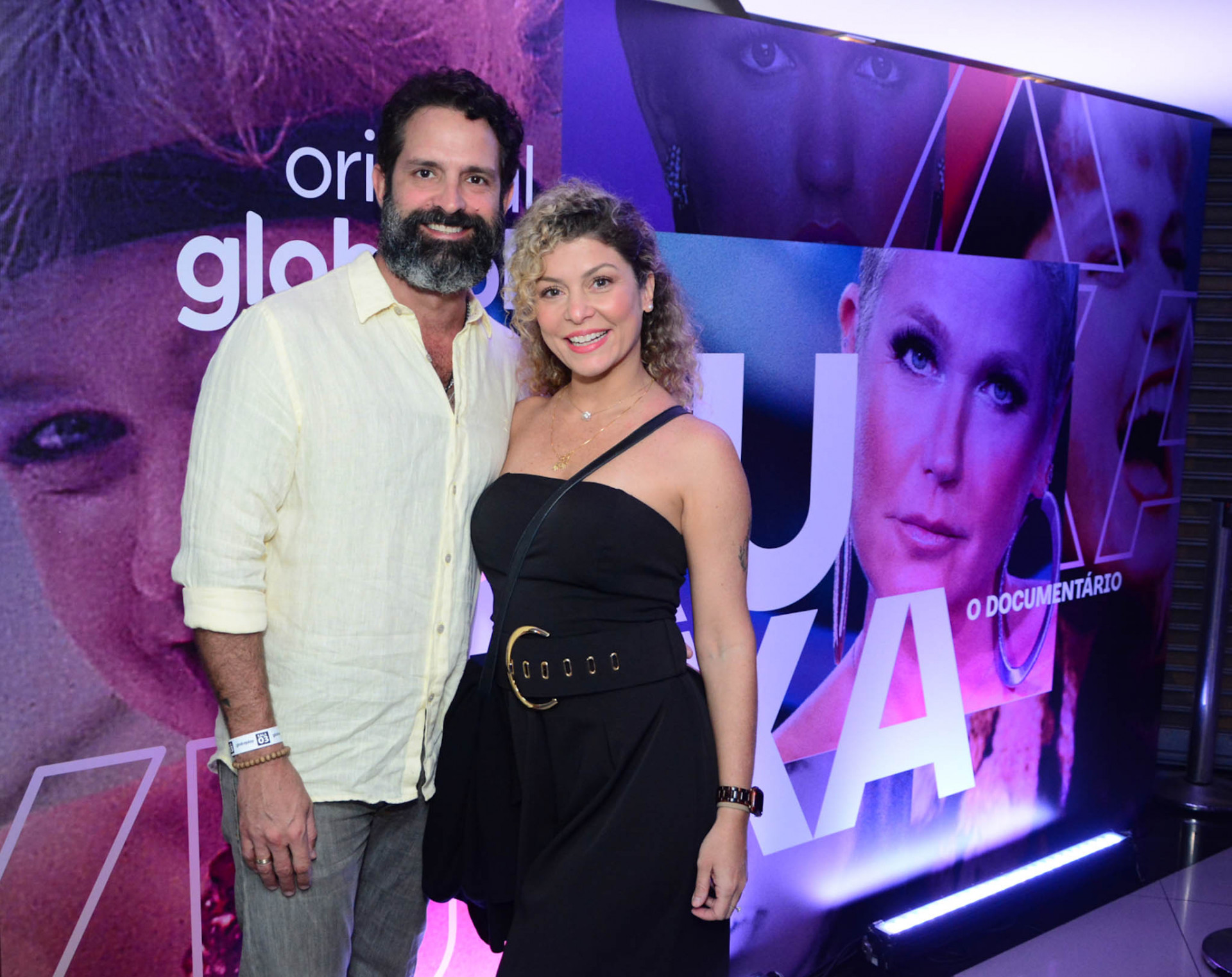 Iran Malfitano e Bárbara Borges no lançamento de 'Xuxa - O Documentário' em um cinema na Zona Sul do Rio, na noite desta segunda-feira - Webert Belicio / Ag. News