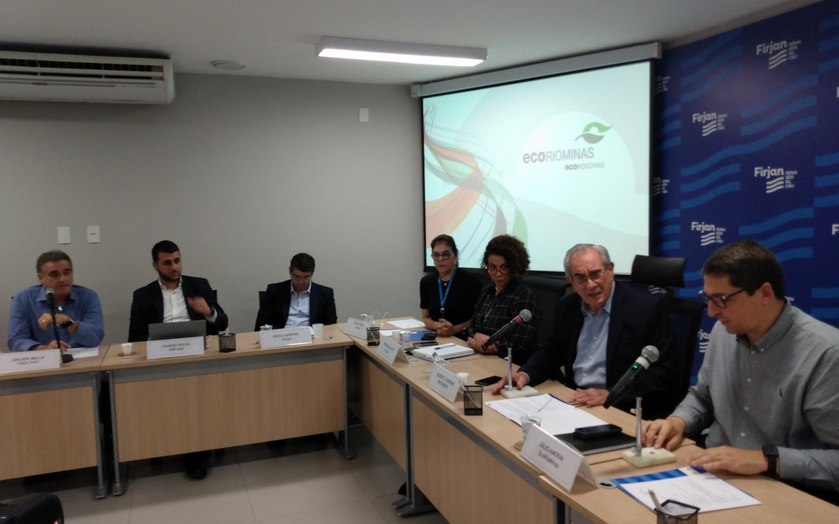 Projetos de infraestrutura para as rodovias do estado são debatidos por empresários do Conselho Firjan Caxias - Divulgação