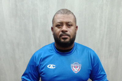 Flávio Azevedo é o novo técnico do time profissional da SE Belford Roxo