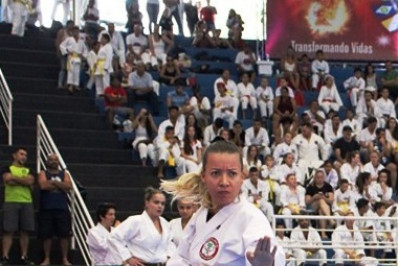 Angrenses vão disputar competições mundiais na Escócia e Alemanha