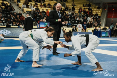'O Jiu-Jitsu mudou minha vida', diz faixa-preta brasileira campeã nos EUA