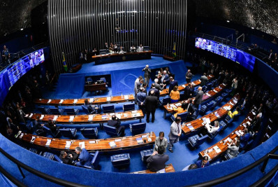 Senado define sessão com governadores sobre tributária para o dia 24