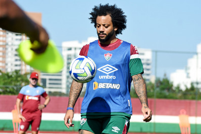 Liderança técnica de Marcelo, semana de treinos e volta de Ganso melhoram clima no Fluminense