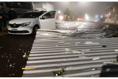 Inmet eleva nível de perigo de tempestades causadas por ciclone em SC e no RS