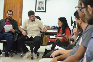 Prefeito de Macaé reafirma compromisso de diálogo com o Sindicato dos Profissionais da Educação