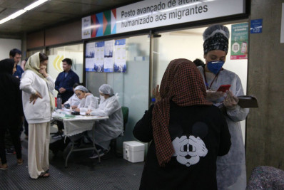 Acolhimento a afegãos requer ajustes do mercado de trabalho, diz Acnur