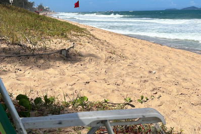 Alerta de ventos intensos e ressaca na área costeira devido à chegada de frente fria e ciclone extratropical