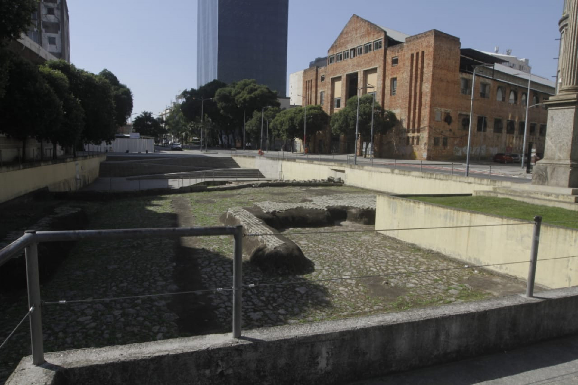 Cais do Valongo foi constru&iacute;do em 1811 para o desembarque e com&eacute;rcio de africanos escravizados  - Marcos Porto / Ag&ecirc;ncia O Dia