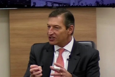 Desenrola pode ter impacto em enorme massa de pessoas, diz presidente do banco