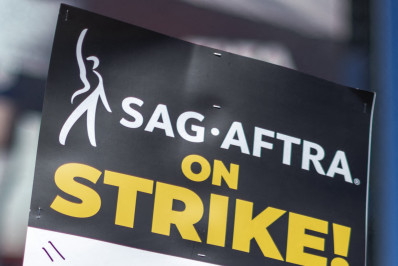 Roteiristas e estúdios de Hollywood se reunirão para discutir greve