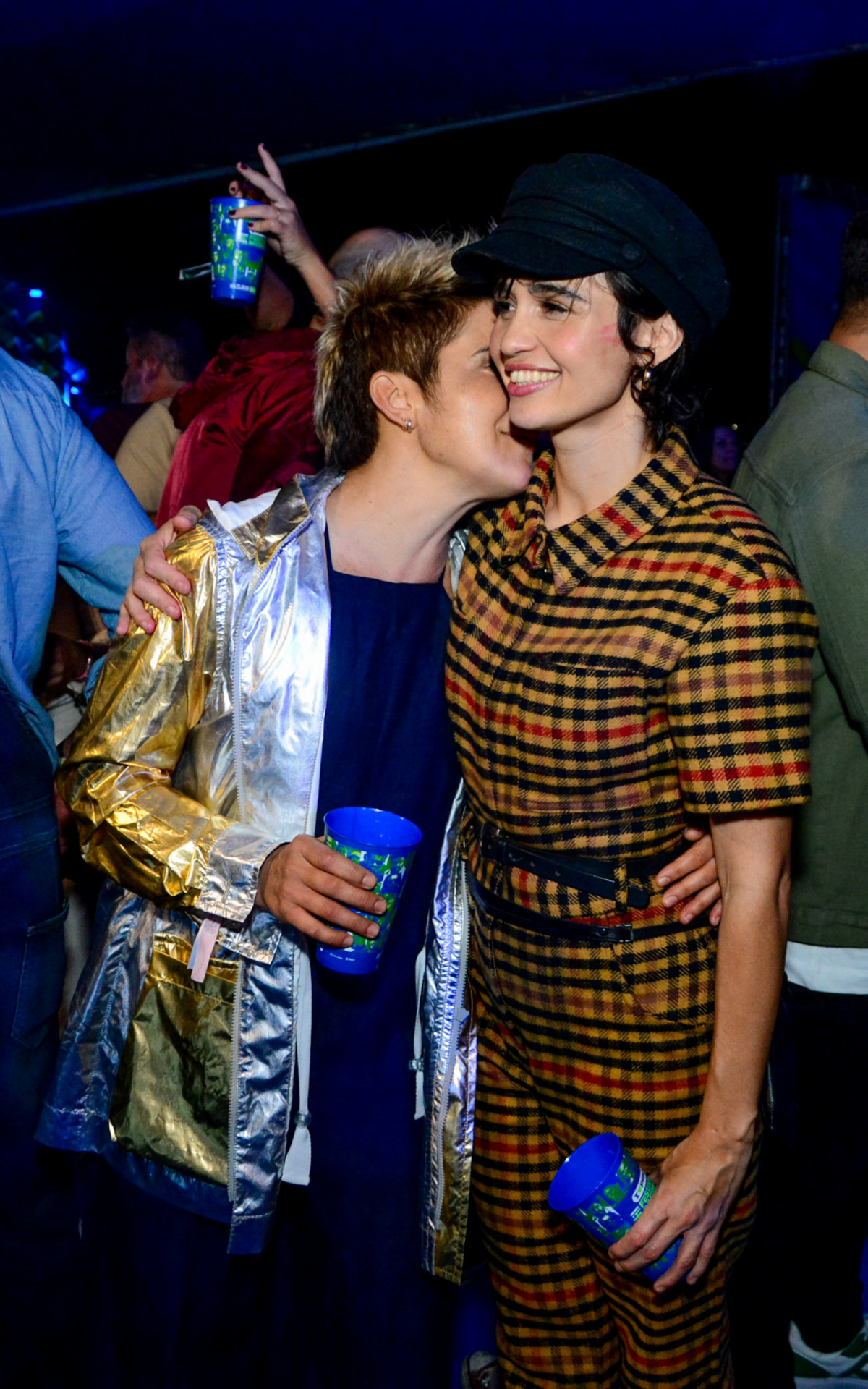 Lan Lan e Nanda Costa