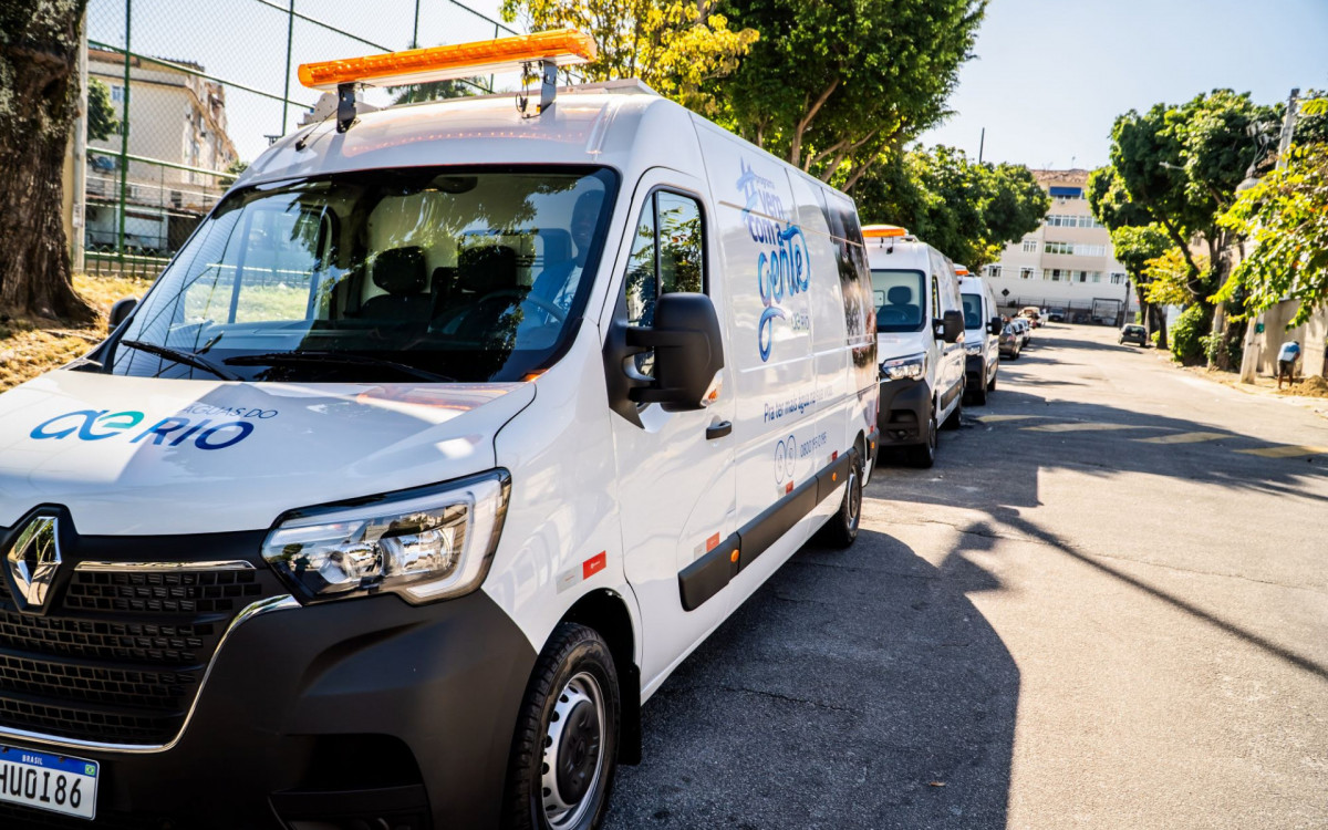 Os 15 ve&iacute;culos da empresa s&atilde;o equipados com toda a tecnologia de uma loja f&iacute;sica. T&ecirc;m sistema de som, internet, computadores, TV, ar-condicionado e um ambiente confort&aacute;vel